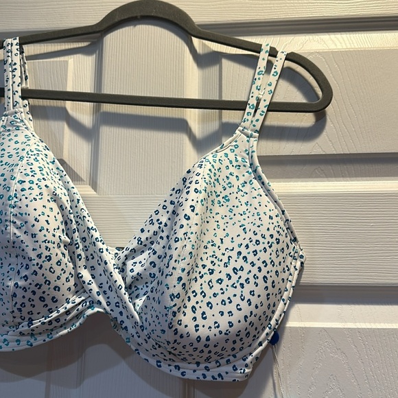 White and Blue Balconette Bikini with Nautical Dots - Picture 6 of 12